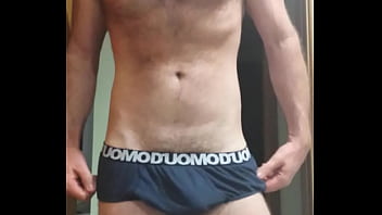 Preview 2 of Shuhag Rat Ka Xxxsesi Vedeo - Macho mostrando rola mole