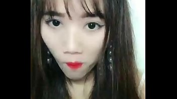 Preview 4 of Gang Fuk Crying Bitch - G&aacute_i Việt Uplive talkshow livestream