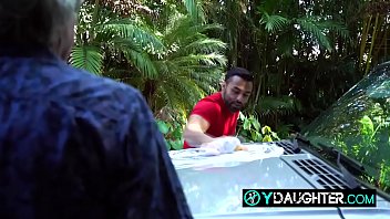 Preview 3 of Pinay Tinira Sa Puwet Sex Video - White loses control and fucks