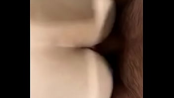 Preview 1 of Painful First Time Anal Asain - Fodendo no banheiro do hotel