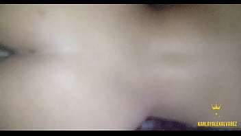 Preview 1 of Boy Mom Girl - MI VECINO ME DEJA SU RICO SEMEN ENTRE MIS NALGAS