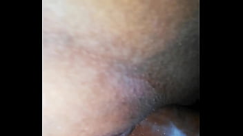 Preview 4 of Mom And Night Stay - Perra de Chorrera Panam&aacute_ Tiene Novio y La llene de leche