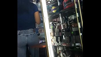 Preview 2 of Colok Memek Cewek Sd - culona jeans 12
