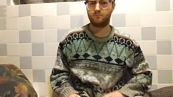 Preview 1 of School Grilz Sex - Otter in Sweater Jerks Off