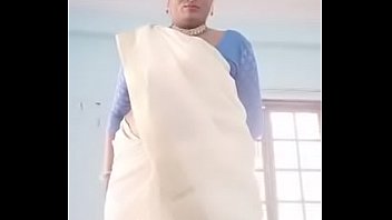Preview 4 of Asian Molested In Taxi - Swathi naidu latest videos while shooting dress change part -2