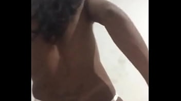 Preview 2 of 80s Plump - Experimentando uma trans
