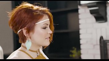 Preview 2 of Www Xxx Milk Com - Aubrey Kate shemale fucks girl