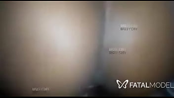Preview 2 of Porno Genc - Negra dando gostoso