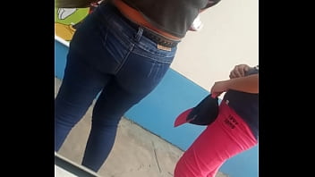 Preview 3 of Vo Cum 2 - Chibola esperando