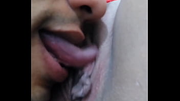 Preview 1 of Bavie Daver Ccc Xxx Videos - Ele s&oacute_ queria lamber esse grande clit&oacute_ris