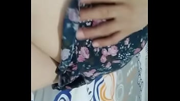 Preview 1 of Hd Cunt Beeg - Muestra su vagina la muy loca