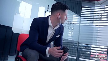Preview 1 of Spicy J Solo - Lukas Daken take the massive Cock of Maikel Cash