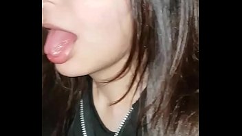 Preview 1 of Dara Budk - Me acaba en la boca