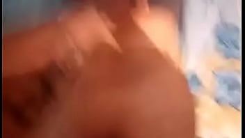 Preview 3 of Milf Mom Frend - Madura en casa