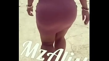 Preview 1 of Poshto Prant - NALGONA EN LA CALLE