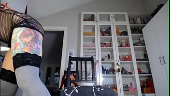 Preview 2 of Son Longest - Sweetheart Elly,  teasing you with my sexy butt and nice ass