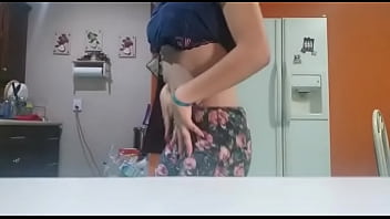 Preview 2 of Silk Slip Sex - Bailesito de mi novia