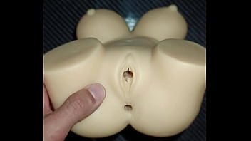 Preview 1 of Mary Bi - Dolly da vueltas sobre mi pene! Su vaginita apenas aguanta.