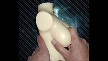 Preview 4 of Mary Bi - Dolly da vueltas sobre mi pene! Su vaginita apenas aguanta.