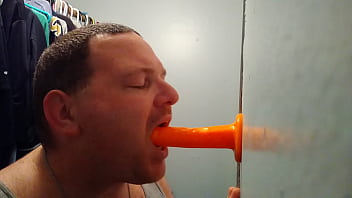 Preview 1 of Ful Movies - Dildo suck