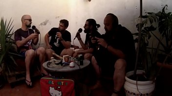 Preview 3 of Nxg Hd Sex Videos - Beertuosos Podcast x08 | Sin palmada no hay mamada