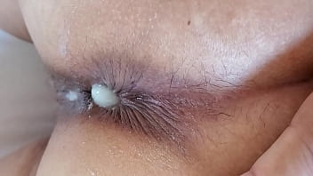Preview 3 of Qute Friend - Culo Lleno de Leche/Cum