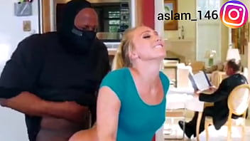 Preview 1 of Emma Butt Masturbates - Fun with