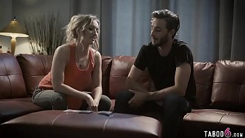 Preview 2 of Tumblur Com - could no longer resist fucking horny MILF