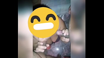 Preview 3 of Can Toilet - Dividindo a esposa com amigo