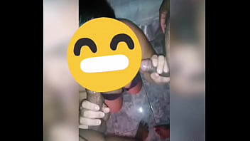 Preview 4 of Can Toilet - Dividindo a esposa com amigo