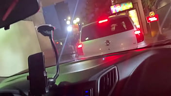Preview 1 of Dara Budak - Boquete na fila do drive thru do mc donalds