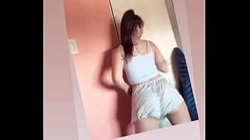 Preview 2 of Savings Bhabi - Malevaqueiro bailando