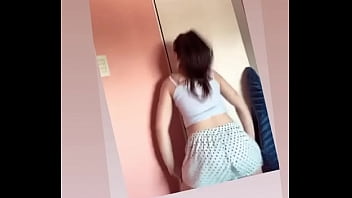 Preview 3 of Savings Bhabi - Malevaqueiro bailando