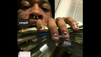 Preview 4 of Subject Nude - @yxngxlil x 5 ESTRELAS (prod. sille)