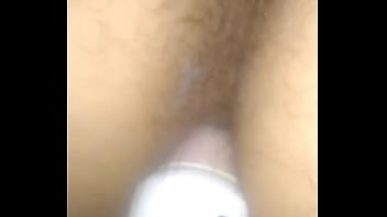 Preview 3 of Eating Lip - Solo con mi juguete