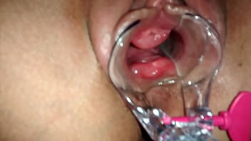 Preview 4 of Marsha May In Car - Examinando a escrava submissa