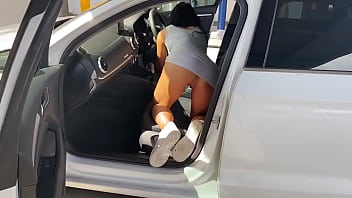 Preview 2 of Abi Mom Tube - Wife public flashing car wash vacuum Instagram      hollymarie