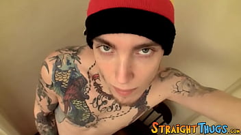 Preview 4 of In Offeis - Straight dude shows his twink tendencies while tugging it