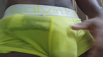 Preview 3 of Klaudia O - Cueca molhada salvador