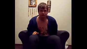 Preview 3 of Videyo Sex Maim - Show my feet on a chair