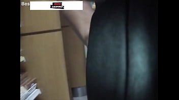 Preview 3 of Panjav Anal - video amador mostra mulheres s seminuas em loja no posto de gasolina