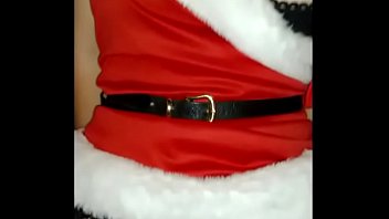 Preview 2 of Minha Mulher E Safada - Sex with santa&#039_s wife creampie