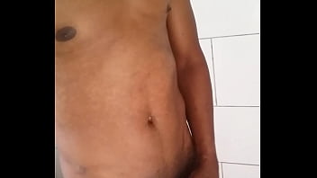 Preview 4 of Katia Baby - Tocando uma pra relaxar.