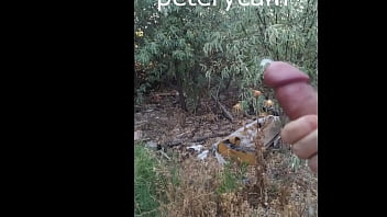 Preview 4 of Forced To Eat Shit - Su mujer me hace una paja - peterycam