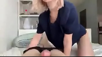 Preview 2 of Creamy Black Pussy Tribbing - Qui&eacute_n es ella?
