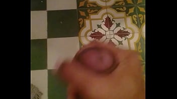 Preview 1 of Desi Sexy Video Sadi - Mi super erecci&oacute_n