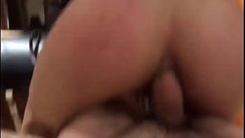 Preview 1 of Raped Son Fucking Mom - Le tiro toda la lechita por el culo