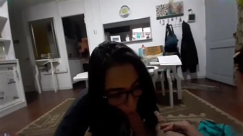 Preview 2 of Paksa Mom My Friend - Le cuesta hacer que su novio eyacule