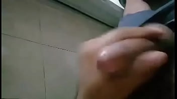 Preview 1 of Jucy Booty G - Mas leche