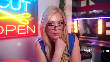 Preview 1 of Wwwxxx Bideo Bangladesh - Convenience Store Clerk Gets The Boss Benefits | MylfLove